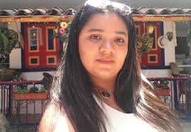 <em>laura maria</em>